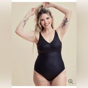 Knix x Papaya Bodysuit, size Med